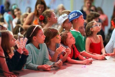 Благотворительный фонд: помощь детям и не только