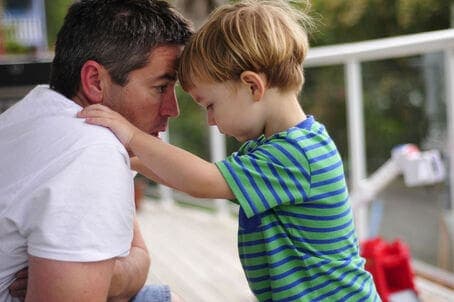 Гостевая опека для подростков-сирот: плюсы и минусы