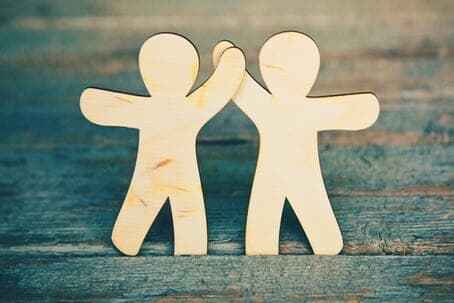  Польза благотворительности