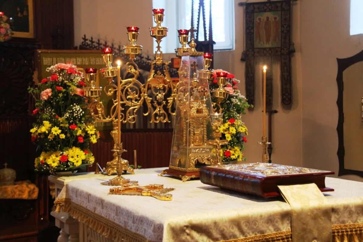 7 главных молитв в христианстве