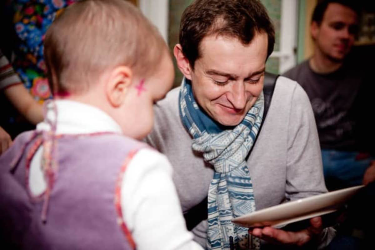 Богатый благотворитель