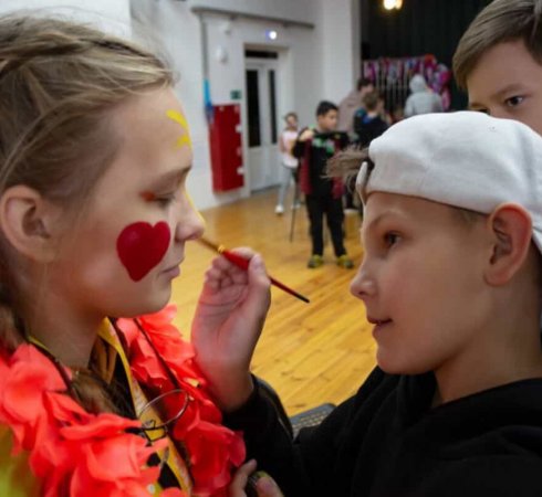 Новая благотворительность